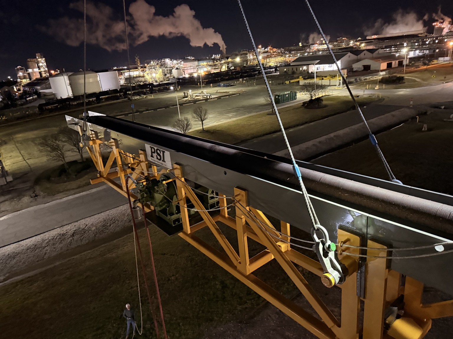 Tugger Beam Pulling Convection Tube